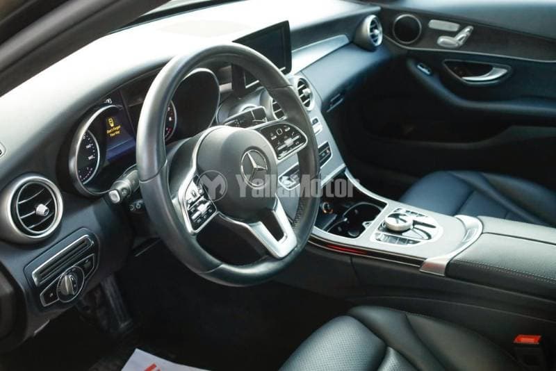 2019 Mercedes-Benz C-Class thumbnail 5