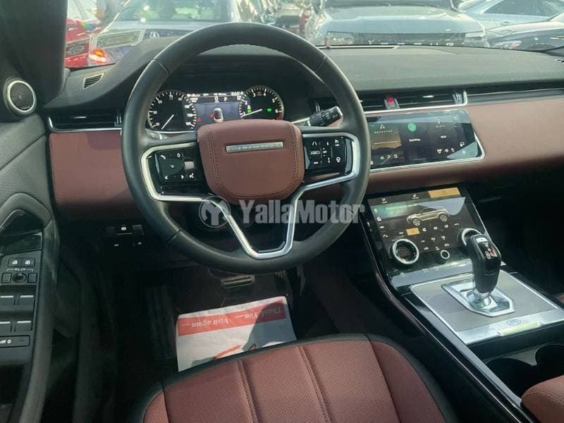 2023 Land Rover Range Rover Evoque thumbnail 4