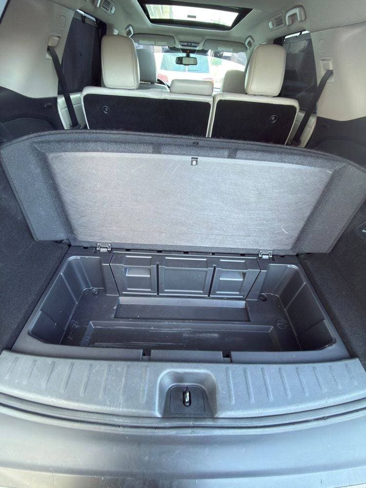2024 Nissan Pathfinder thumbnail 3