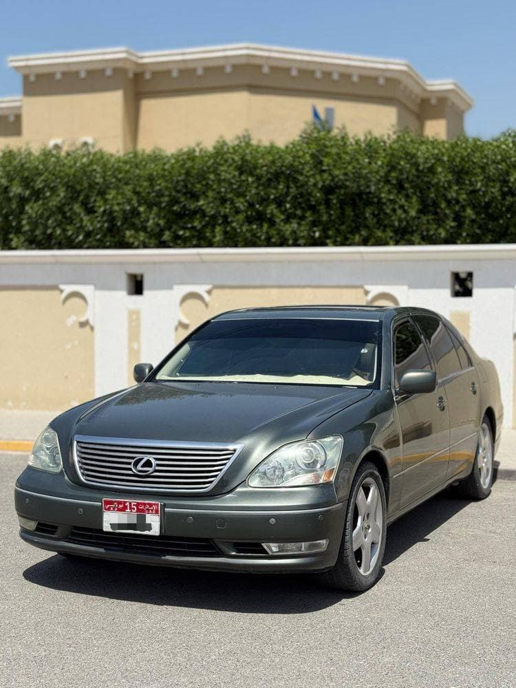 2005 Lexus LS-Series thumbnail 5