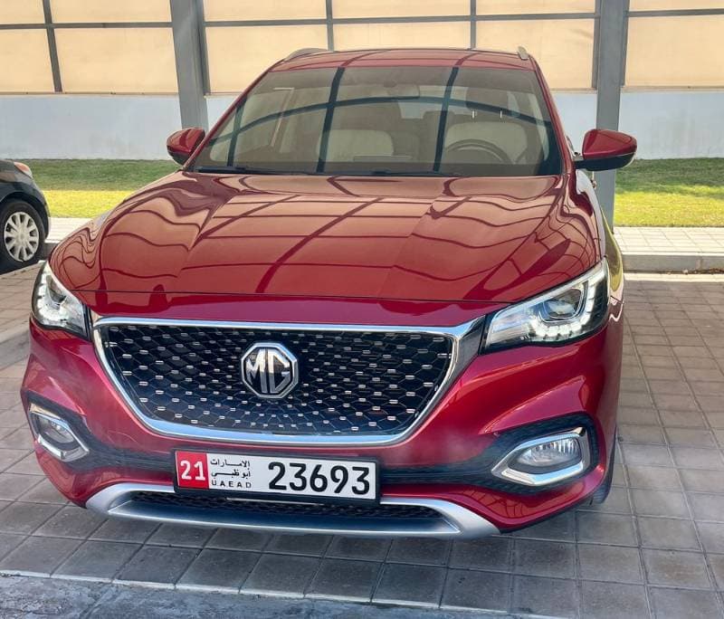 2023 MG HS