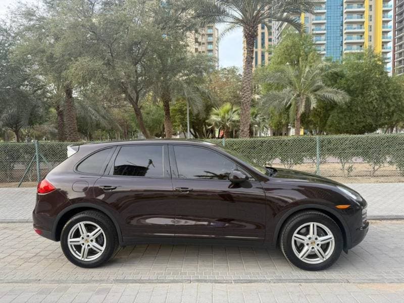 2014 Porsche Cayenne thumbnail 5