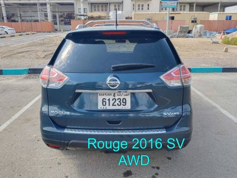 2016 Nissan Rogue thumbnail 3