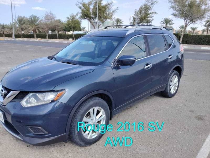 2016 Nissan Rogue thumbnail 2