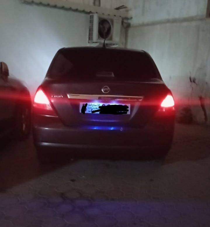 2009 Nissan Tiida thumbnail 4