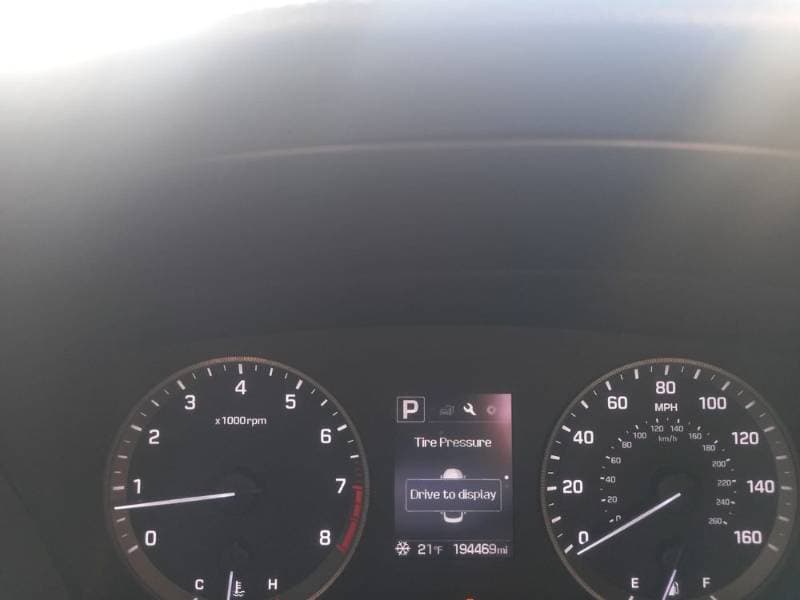 2017 Hyundai Sonata thumbnail 4