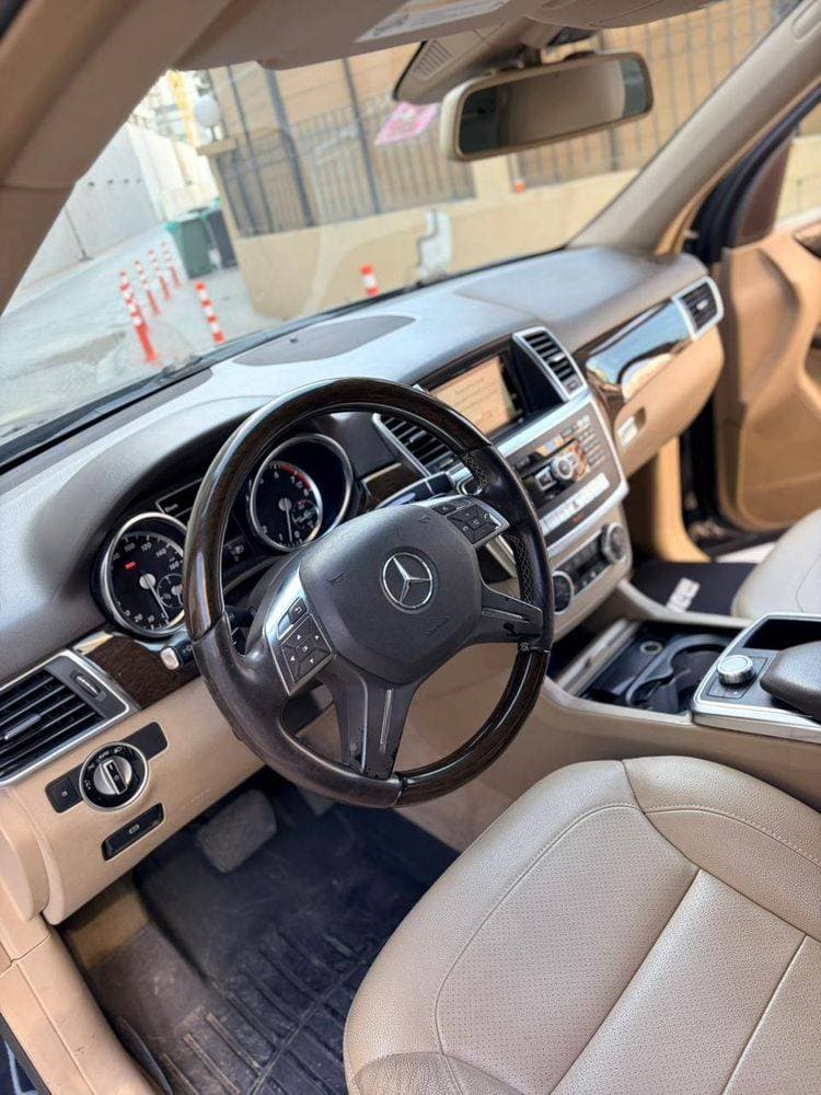 2014 Mercedes-Benz ML350 thumbnail 5