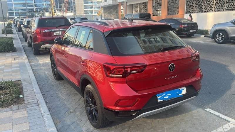 2024 Volkswagen T-Roc thumbnail 4