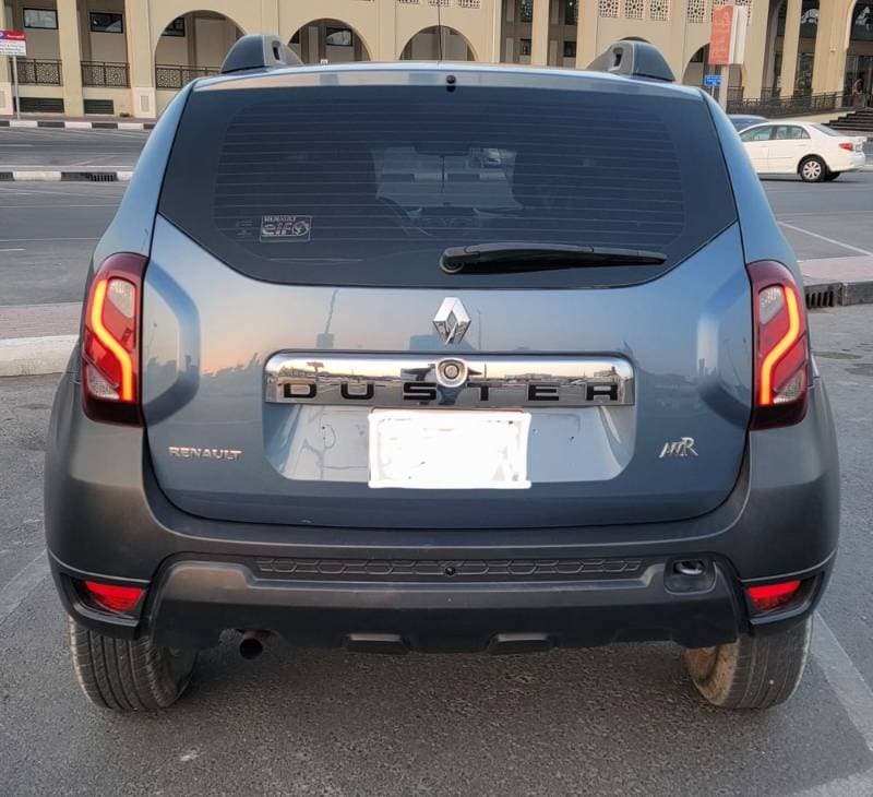 2018 Renault Duster thumbnail 2