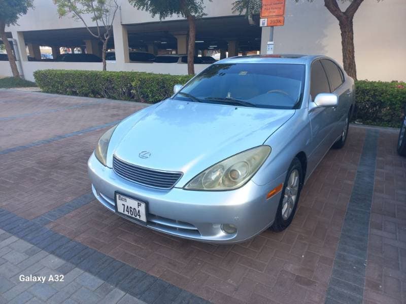 2005 Lexus ES thumbnail 2