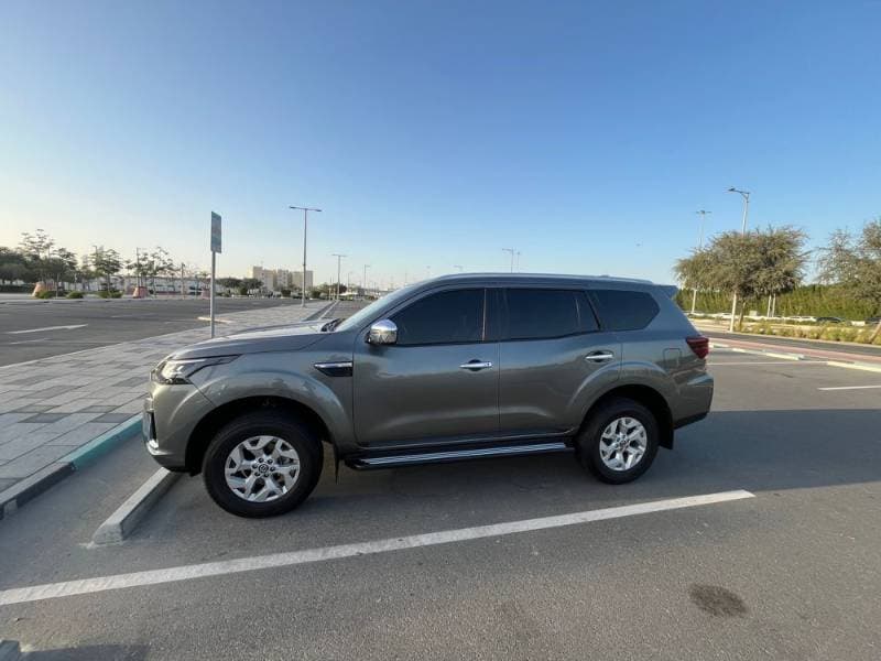 2023 Nissan Xterra thumbnail 2