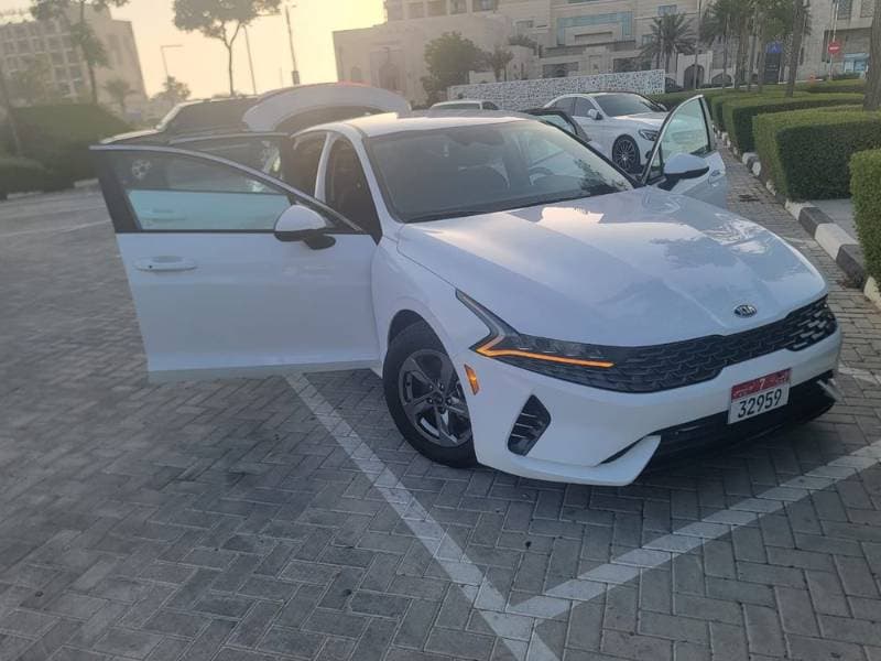 2021 Kia K8