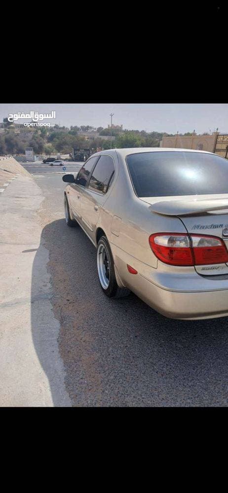 2003 Nissan Maxima thumbnail 2