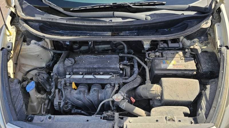 2016 Kia Rio thumbnail 5