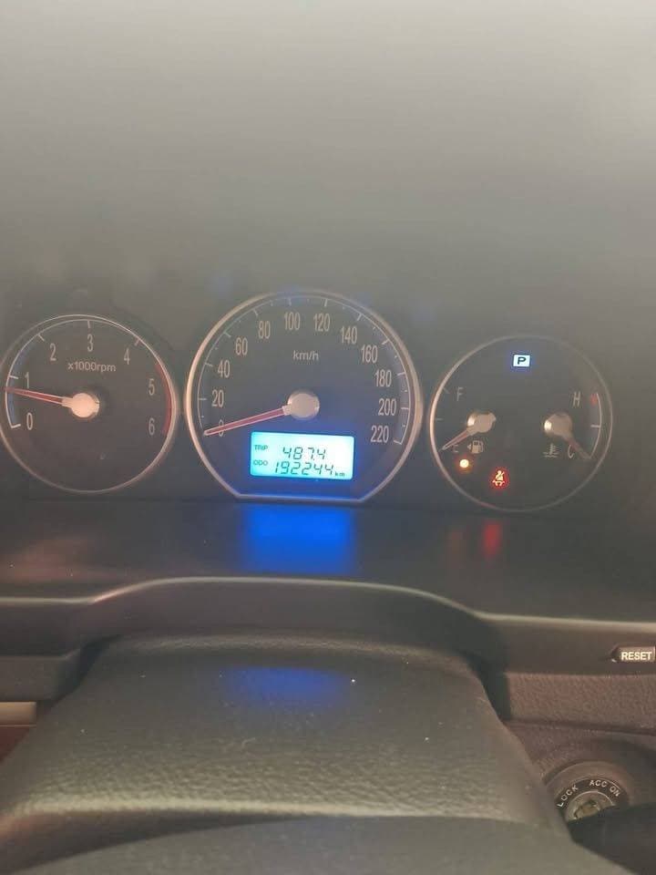 2009 Hyundai Santa Fe thumbnail 8