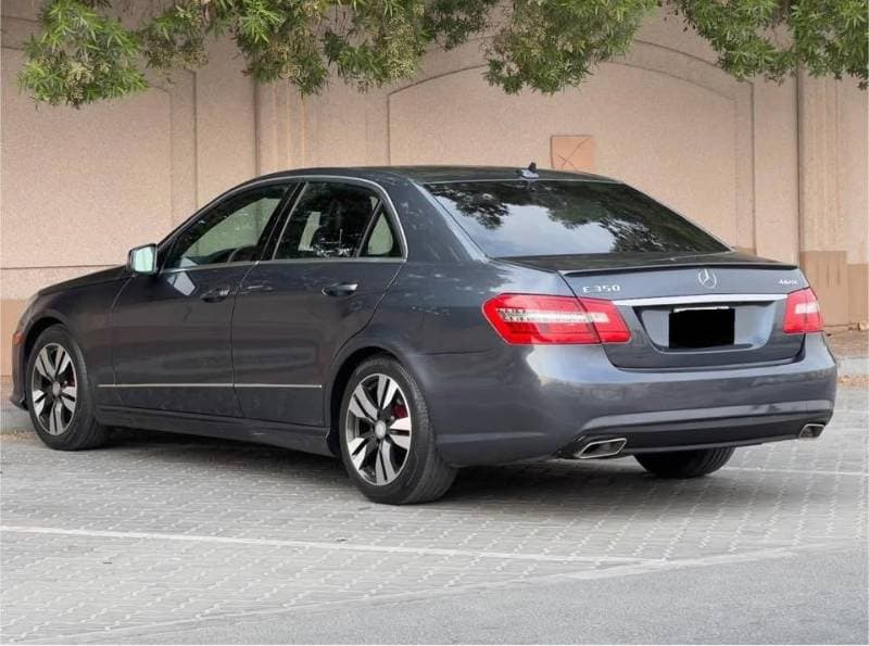 2013 Mercedes-Benz E-Class thumbnail 6