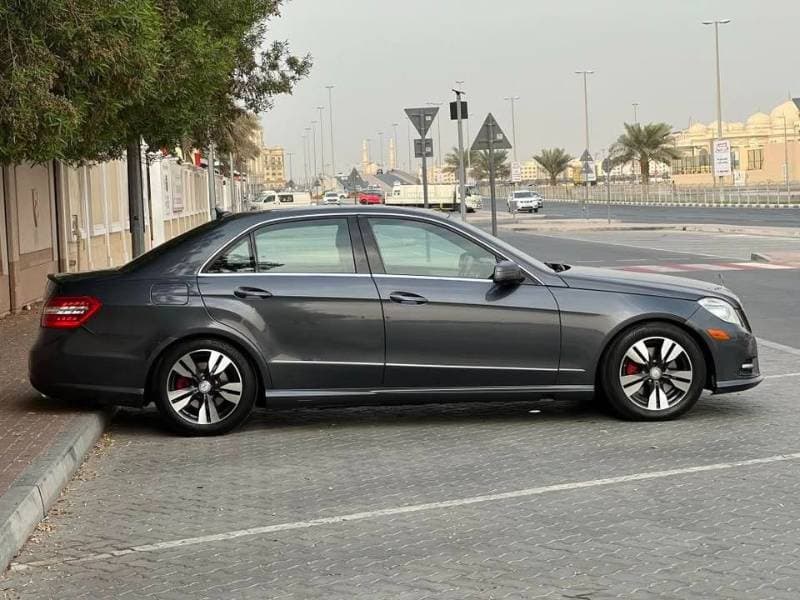 2013 Mercedes-Benz E-Class thumbnail 7