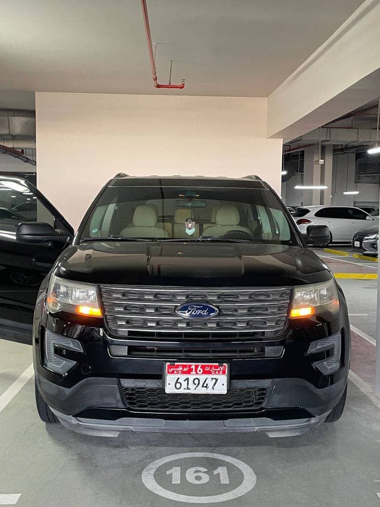 2016 Ford Explorer thumbnail 2