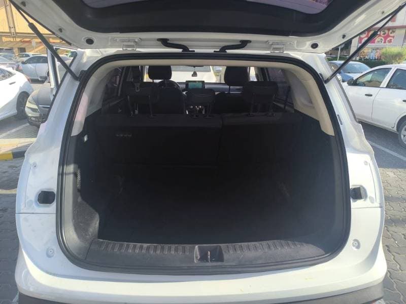 2023 Chevrolet Captiva thumbnail 3