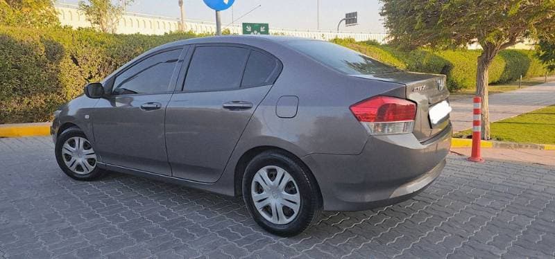 2011 Honda City thumbnail 2