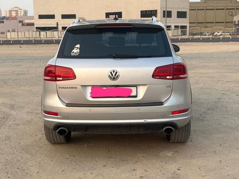 2013 Volkswagen Touareg thumbnail 2