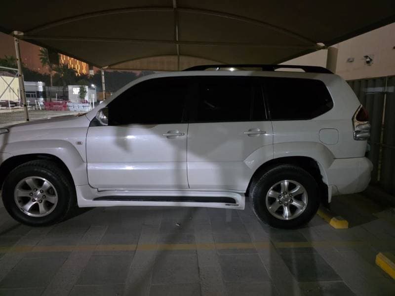 2009 Toyota Land Cruiser Prado thumbnail 2