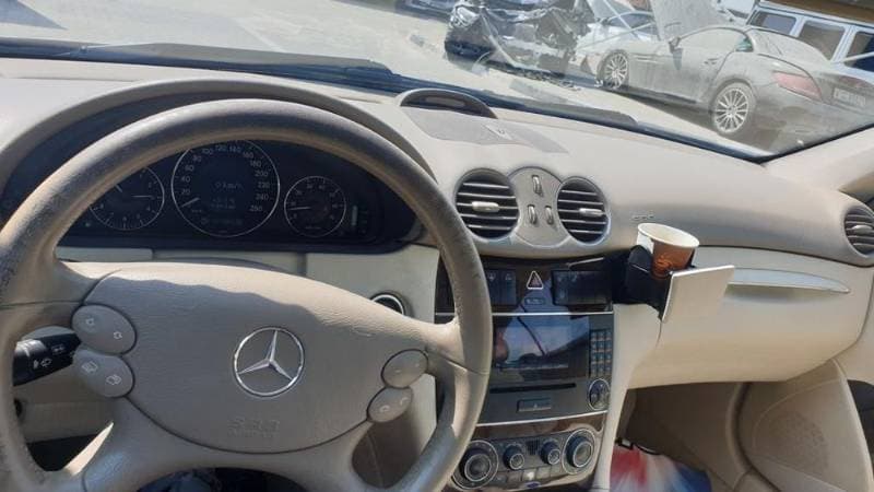 2006 Mercedes-Benz CLK-Class thumbnail 3
