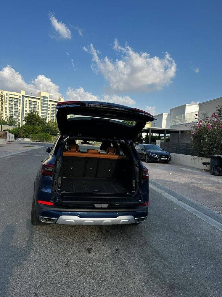 2021 BMW X5 thumbnail 4