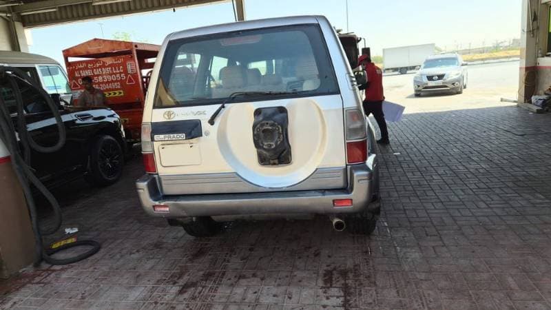 2001 Toyota Land Cruiser Prado thumbnail 4