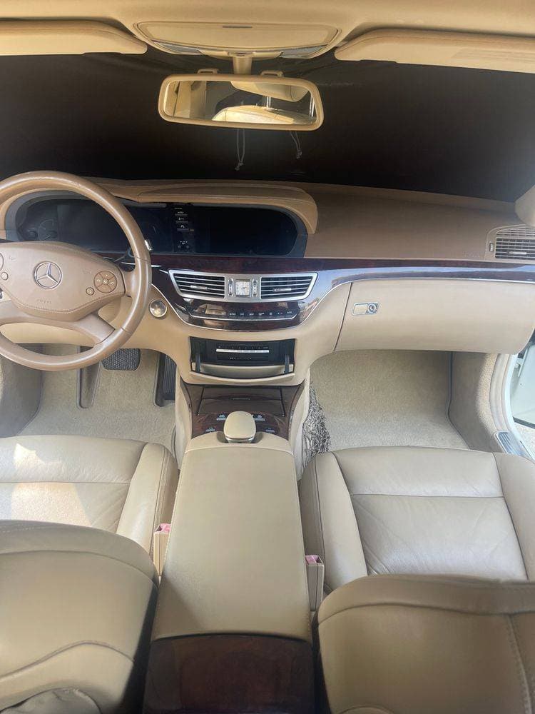 2012 Mercedes-Benz S-Class thumbnail 3