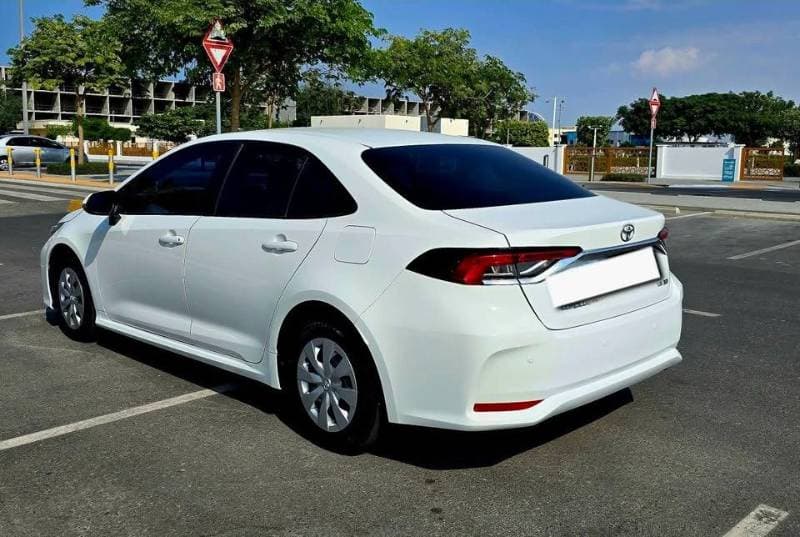 2021 Toyota Corolla thumbnail 4