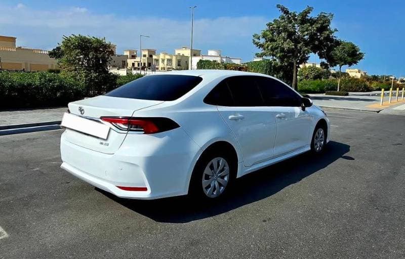 2021 Toyota Corolla thumbnail 3