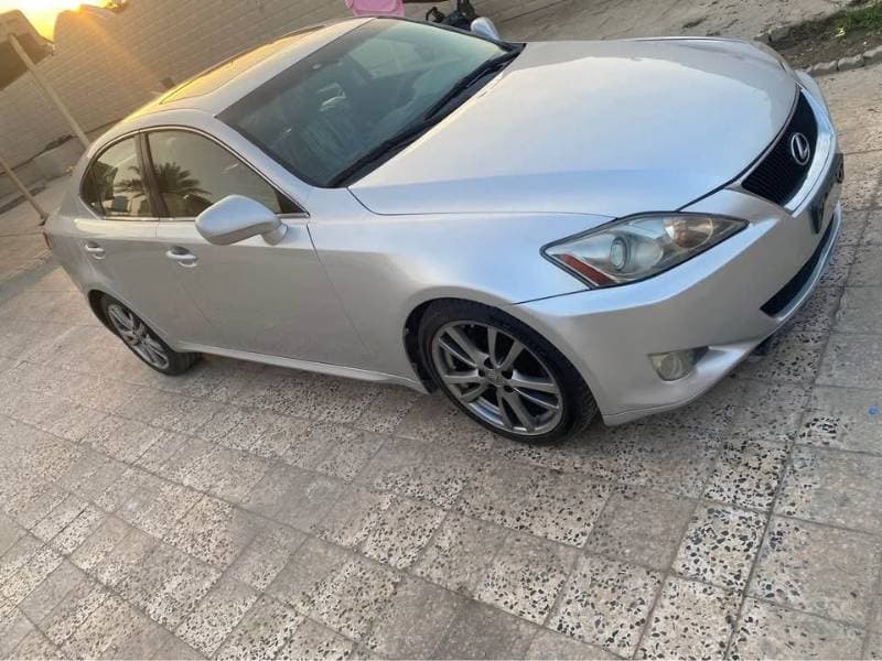2008 Lexus IS250 thumbnail 2