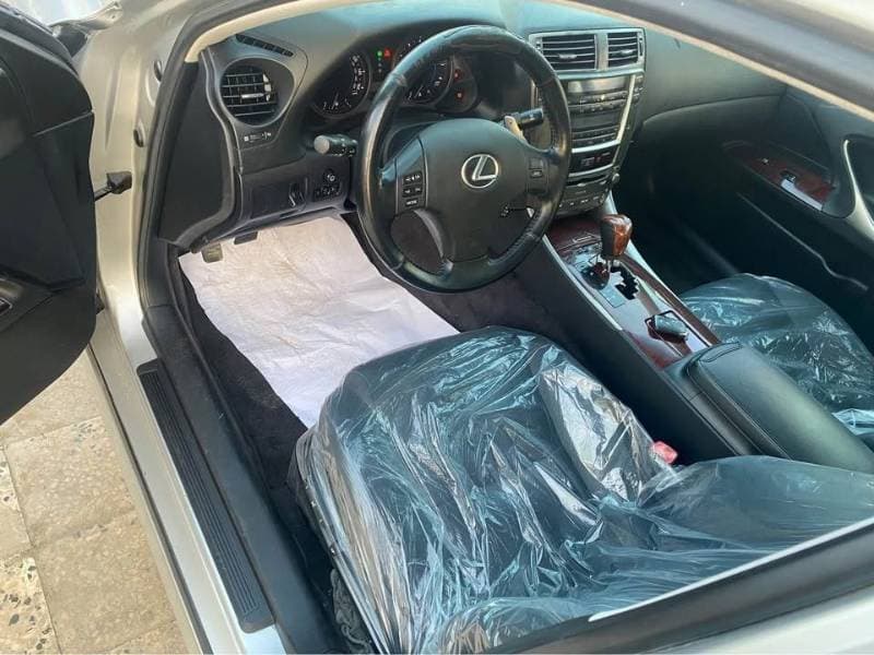 2008 Lexus IS250 thumbnail 5
