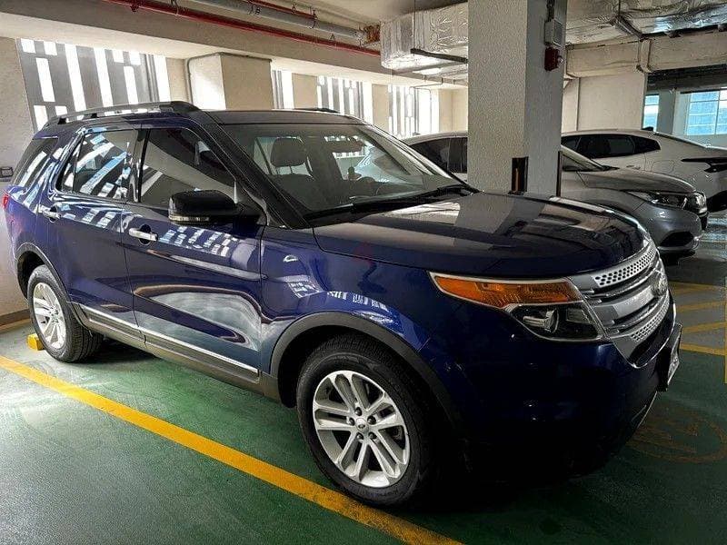 2013 Ford Explorer thumbnail 5