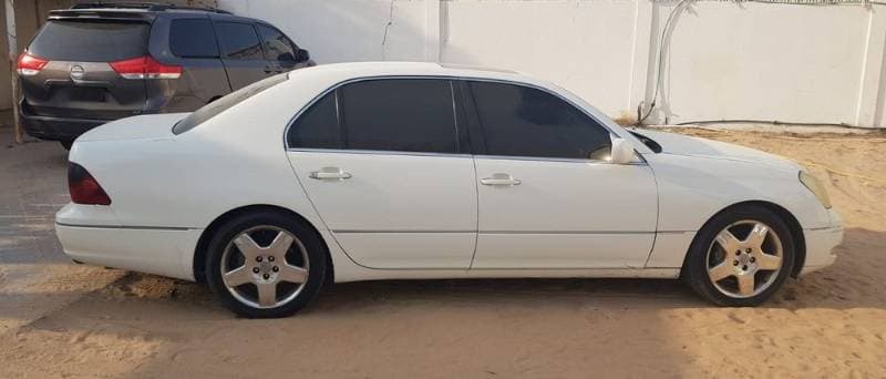 2001 Lexus LS 430 thumbnail 3