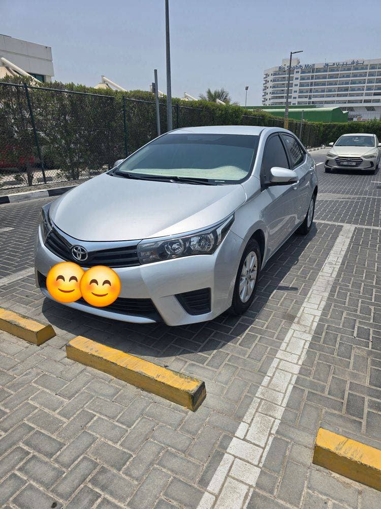 2016 Toyota Corolla thumbnail 5