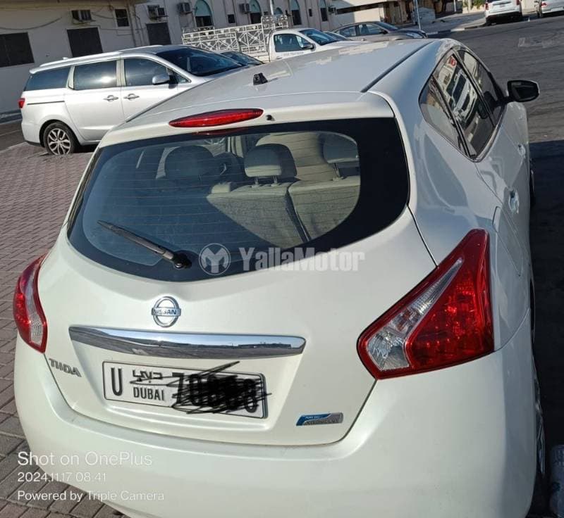 2014 Nissan Tiida thumbnail 3