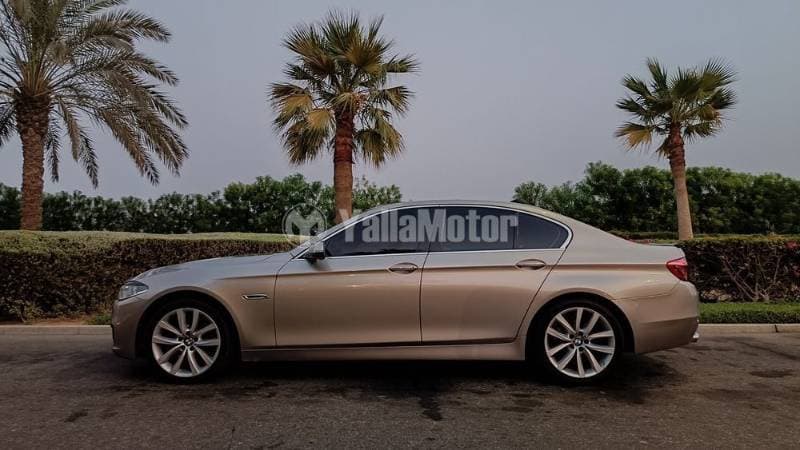 2015 BMW 5 Series thumbnail 2
