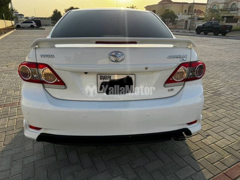 2012 Toyota Corolla thumbnail 5