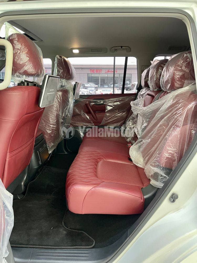 2023 Nissan Patrol thumbnail 8