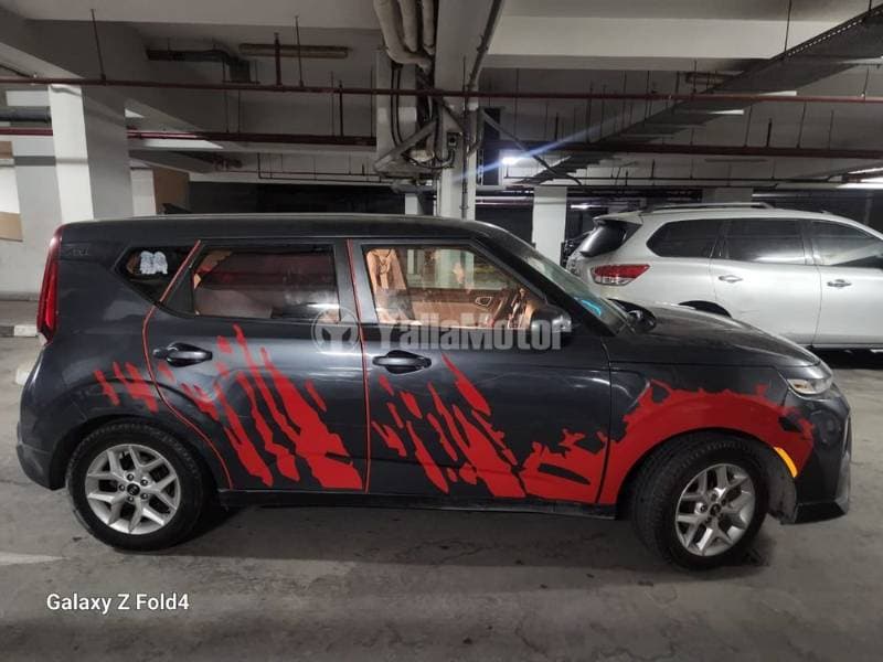 2020 Kia Soul thumbnail 2