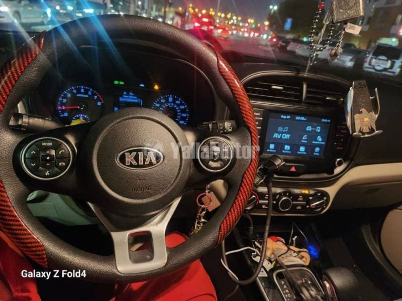 2020 Kia Soul thumbnail 4