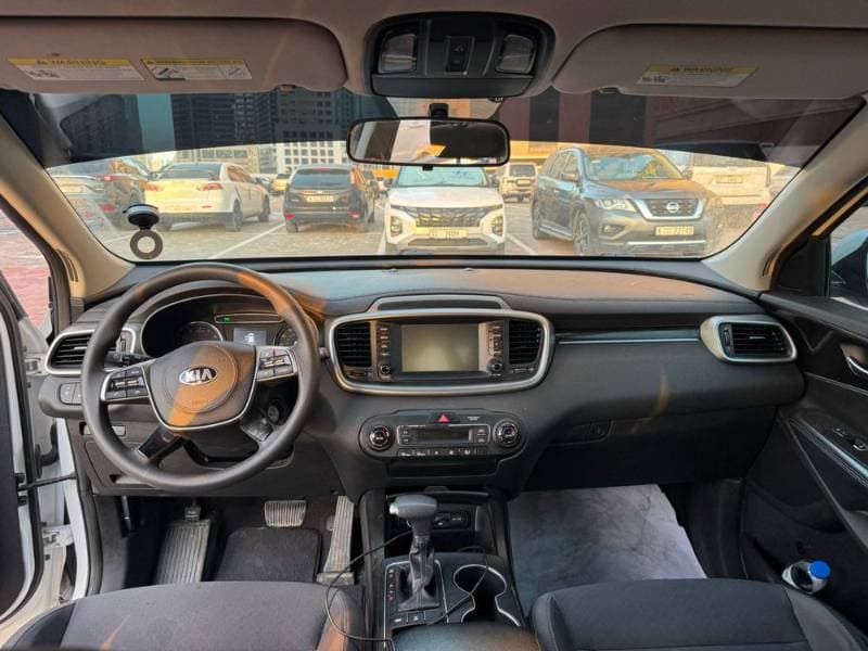 2019 Kia Sorento thumbnail 2