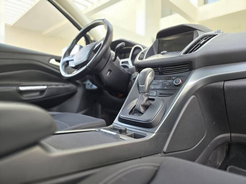 2019 Ford Escape thumbnail 4