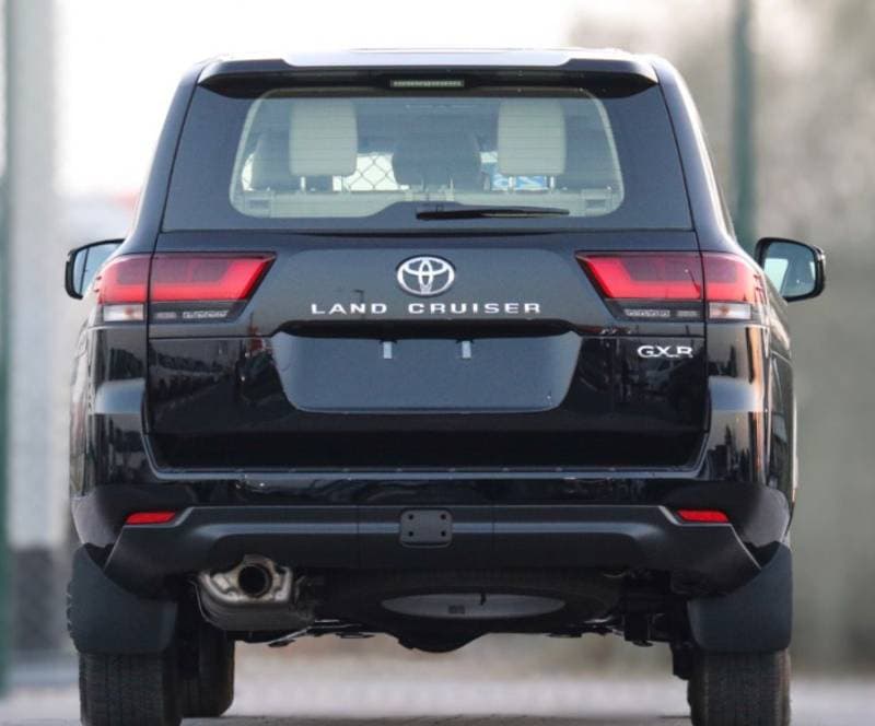 2024 Toyota Land Cruiser thumbnail 2