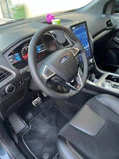2023 Ford Edge ST thumbnail 4