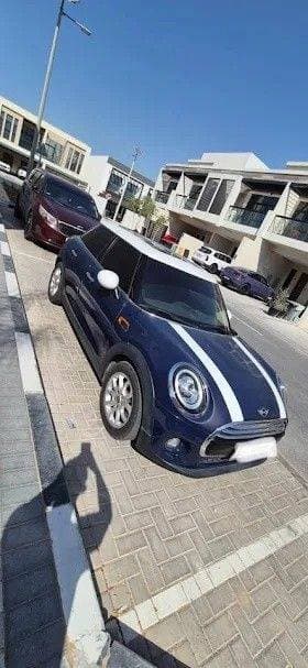 2017 Mini Cooper thumbnail 3