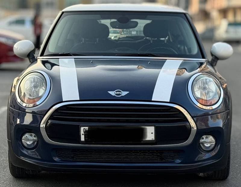 2017 Mini Coupe thumbnail 3