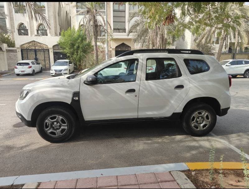 2020 Renault Duster thumbnail 5